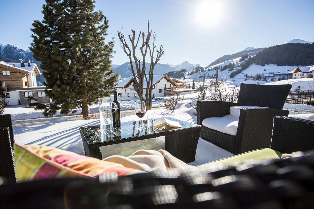 Slow Living Suite - Ferienwohnung Mit Privater Sauna & Garten Fiss Eksteriør billede